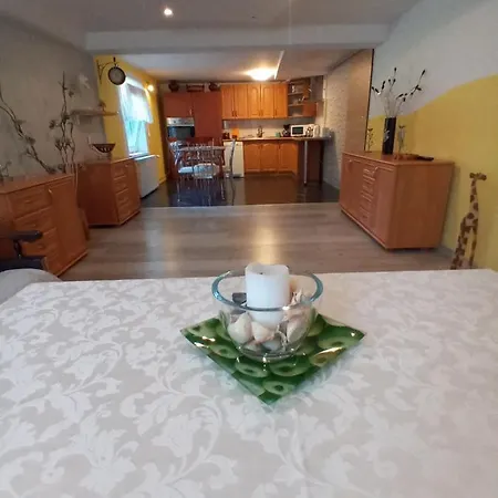Pokoje Goscinne Akacja Resko Dzwirzyno Exterior photo