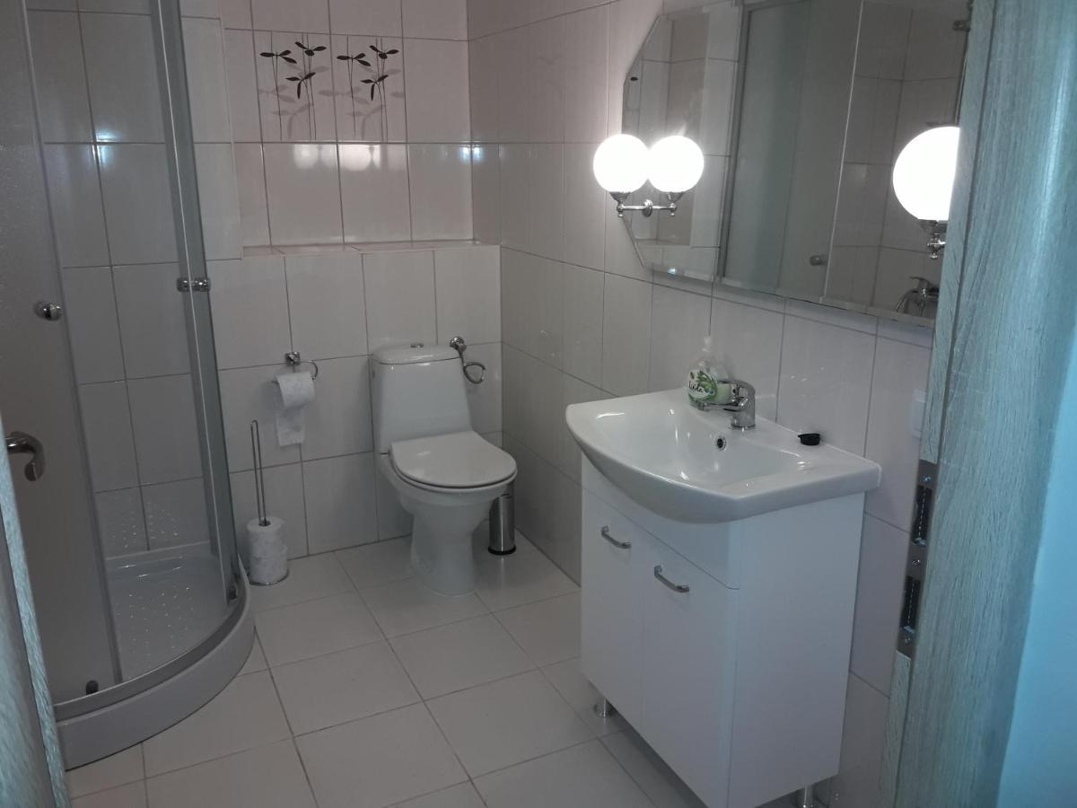 Goscinne Akacja Resko Homestay Dzwirzyno
