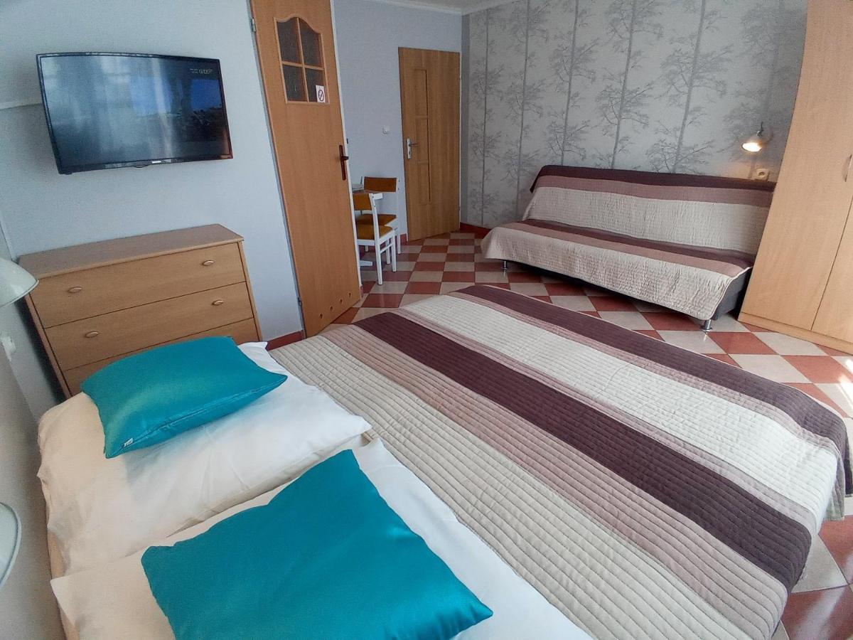 Goscinne Akacja Resko Homestay Dzwirzyno
